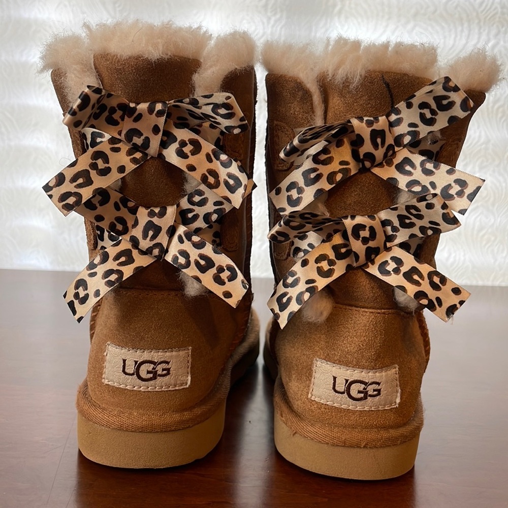 Size 13 Little Girl UGG Boots. Cheetah Print Bow on Back.